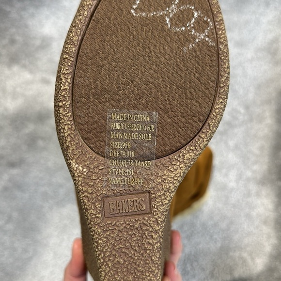 Bakers Furbee Boots Womens 9.5 Brown Faux Fur Faux Suede Wedge Platform … - Picture 10 of 16